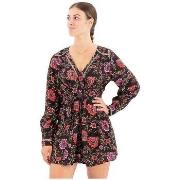 Lyhyt mekko Superdry  Robe  courte à col en V imprimé floral  EU S