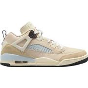 Kengät Nike  Jordan  44 1/2