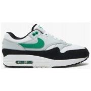 Kengät Nike  Air Max 1  42