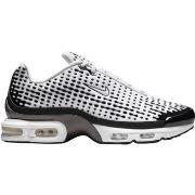 Kengät Nike  Air Max Plus VII White/Black  41