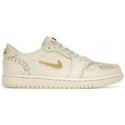 Kengät Nike  Air Jordan 1 Low  42