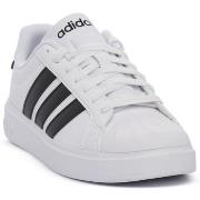 Kengät adidas  STREETTALK J  36