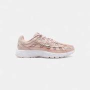 Kengät Nike  P 6000 Light Soft Pink Metallic Silver Gs  36