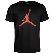 Lyhythihainen t-paita Nike  DA6796010  EU M