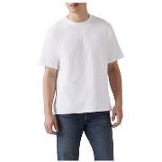 Lyhythihainen t-paita Levis  T-shirt  Red Tab Vintage en coton biologi...