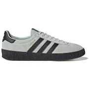 Kengät adidas  JS1334  39 1/3