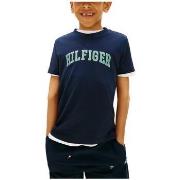 Lyhythihainen t-paita Tommy Hilfiger  KB0KB10420 C1G  4 vuotta