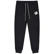 Housut Nike  Air Jordan  EU L