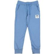 Jogging housut / Ulkoiluvaattee Leone 1947  Boy Sweatpants e  4 vuotta