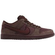 Kengät Nike  SB Dunk Low City of Love Burgundy Crush  42 1/2