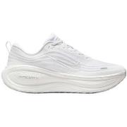 Kengät Nike  Vomero Plus White  40
