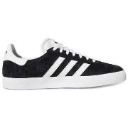 Kengät adidas  Gazelle ADV  42 2/3