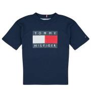 Lyhythihainen t-paita Tommy Hilfiger  HERITAGE PRINTED FLAG T-SHIRT  8...