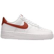 Kengät Nike  Air Force 1 '07  42