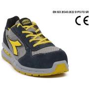 Kengät Diadora  UTILITY RUN NET AIRBOX LOW  43