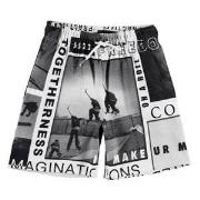 Molo Adian Shorts Sk8 News 116 cm