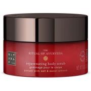 Rituals The Ritual of Ayurveda Body Scrub - Pehmeän pähkinäinen -