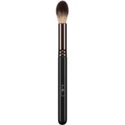 MILI Cosmetics ML106 Highlight Brush