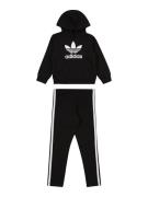 ADIDAS ORIGINALS Juoksupuku  musta / valkoinen