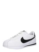 Nike Sportswear Matalavartiset tennarit 'Cortez'  musta / valkoinen