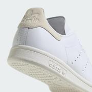 ADIDAS ORIGINALS Matalavartiset tennarit 'Stan Smith'  beige / valkoin...