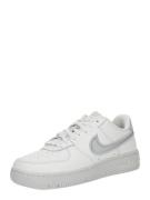 Nike Sportswear Matalavartiset tennarit 'AIR FORCE 1 DANCE'  vaaleanha...