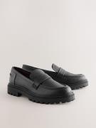 Next Loafer  musta