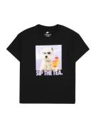 Nike Sportswear Paita  laventeli / punainen / musta / valkoinen