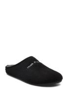 Slipper Black Hush Puppies