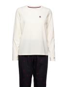 Giftbox Pj Ls Tee & Slippers White Tommy Hilfiger