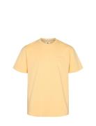 Akkikki S/S Logo Tee Noos Yellow Anerkjendt