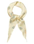 Madalena Diamond Scarf Yellow Becksöndergaard