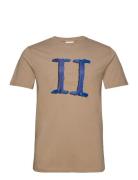 Hand Drawn Encore T-Shirt Beige Les Deux