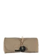 Cm Beige Noble House