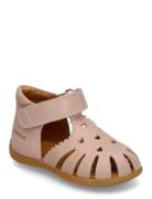 Sandals - Flat - Closed Toe Pink ANGULUS