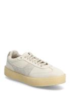 Tor 80. D White Clarks Originals