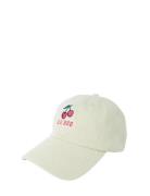 Cherry Cap Yellow Lil' Boo