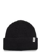 Rib Beanie Black Wrangler