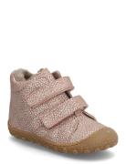 Bisgaard Hale V Lamb Pink Bisgaard