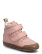 Sneaker? Wool Booty Pink Pom Pom