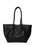 Mane Small Black RE:DESIGNED EST 2003