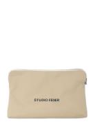 Celia Toiletry Bag Beige STUDIO FEDER
