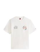 Tjm Rlx Sign Circle Ss Tee Ext White Tommy Jeans