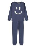 Lue Navy Molo