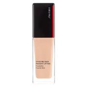 Shiseido Synchro Skin Radiant Lifting Foundation 30 ml – 140