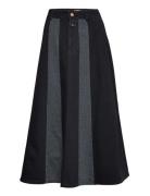 Long A-Line Skirt Polvipituinen Hame Black Closed