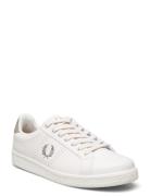 B721 Leather Matalavartiset Sneakerit Tennarit White Fred Perry