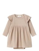 Nbfnara Ls Body Dress Lil Dresses & Skirts Dresses Casual Dresses Long...