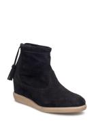 Vega Shoes Boots Ankle Boots Ankle Boots With Heel Black Pavement