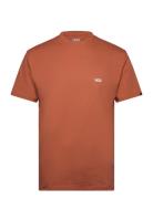 Mn Left Chest Logo Tee Sport T-shirts Short-sleeved Orange VANS